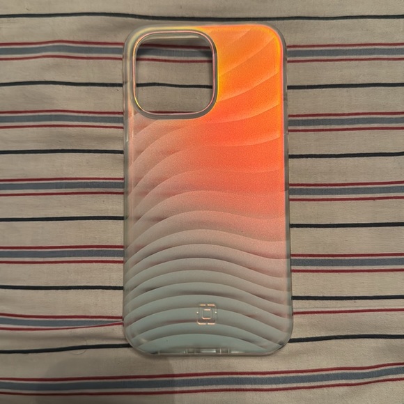 IPhone 14 Pro Max cases - Picture 4 of 7